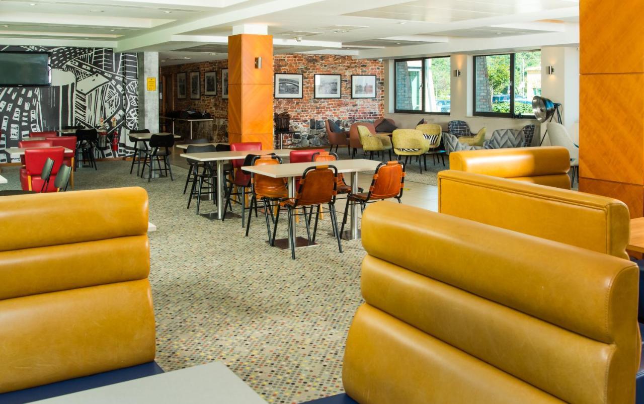 Ibis Styles Birmingham Nec & Airport Hotel Bickenhill Bagian luar foto